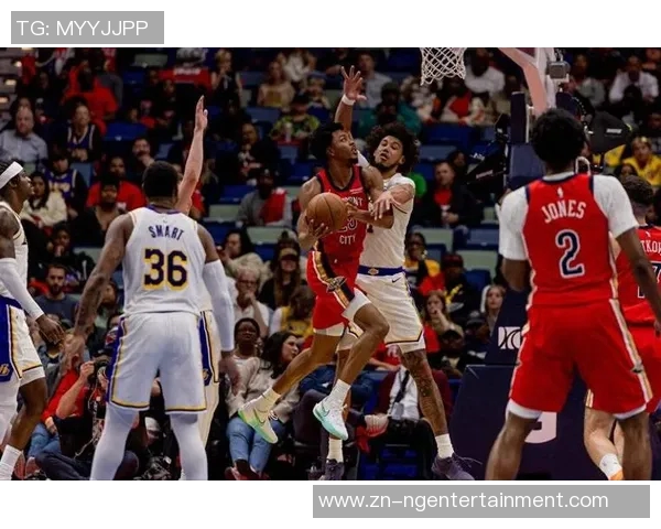 活塞队大胜鹈鹕送对手三连败坎宁安表现出色麦科勒姆状态低迷